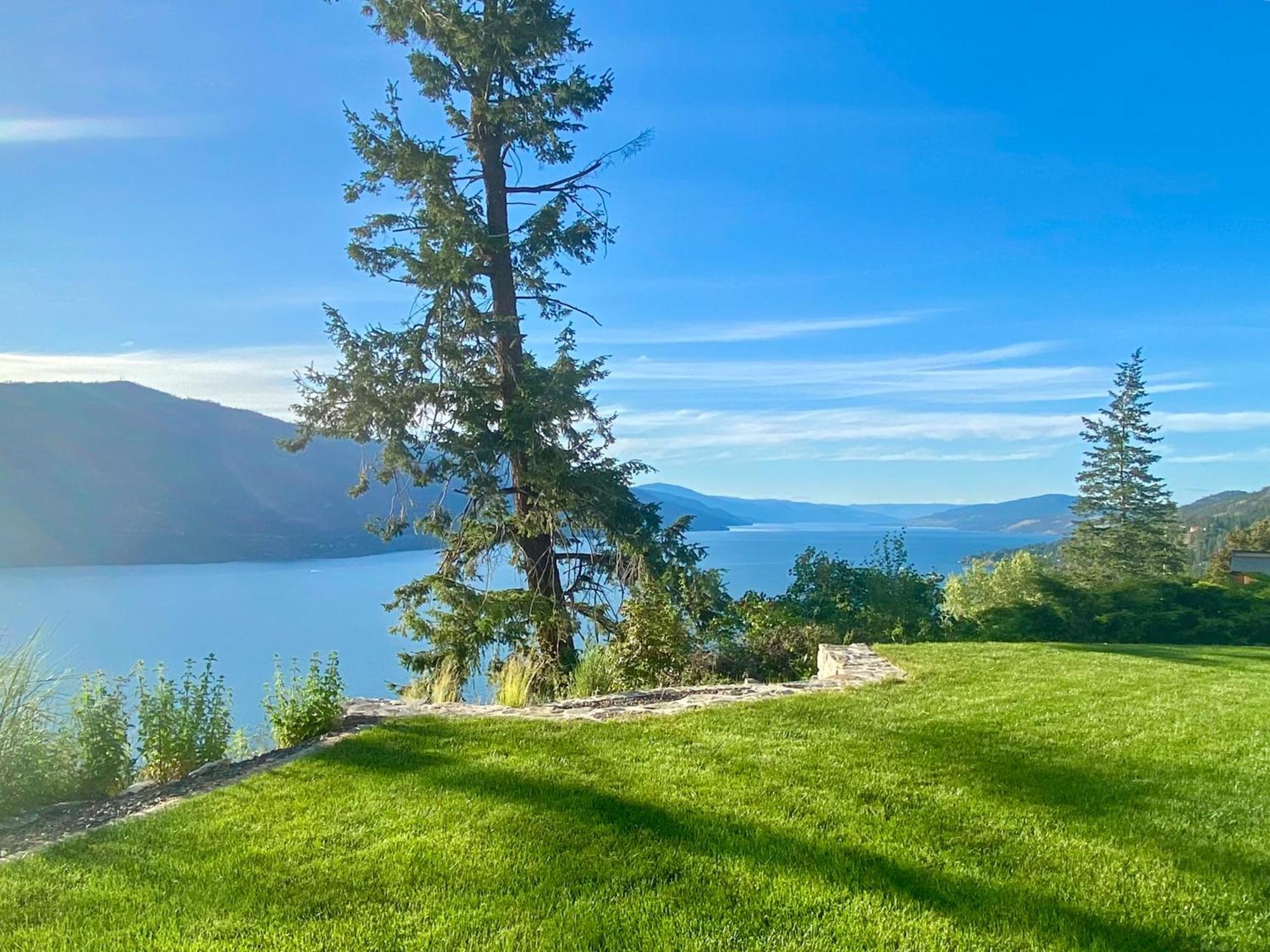 Kelowfornia Lakeview Retreat Kelowna Luaran gambar