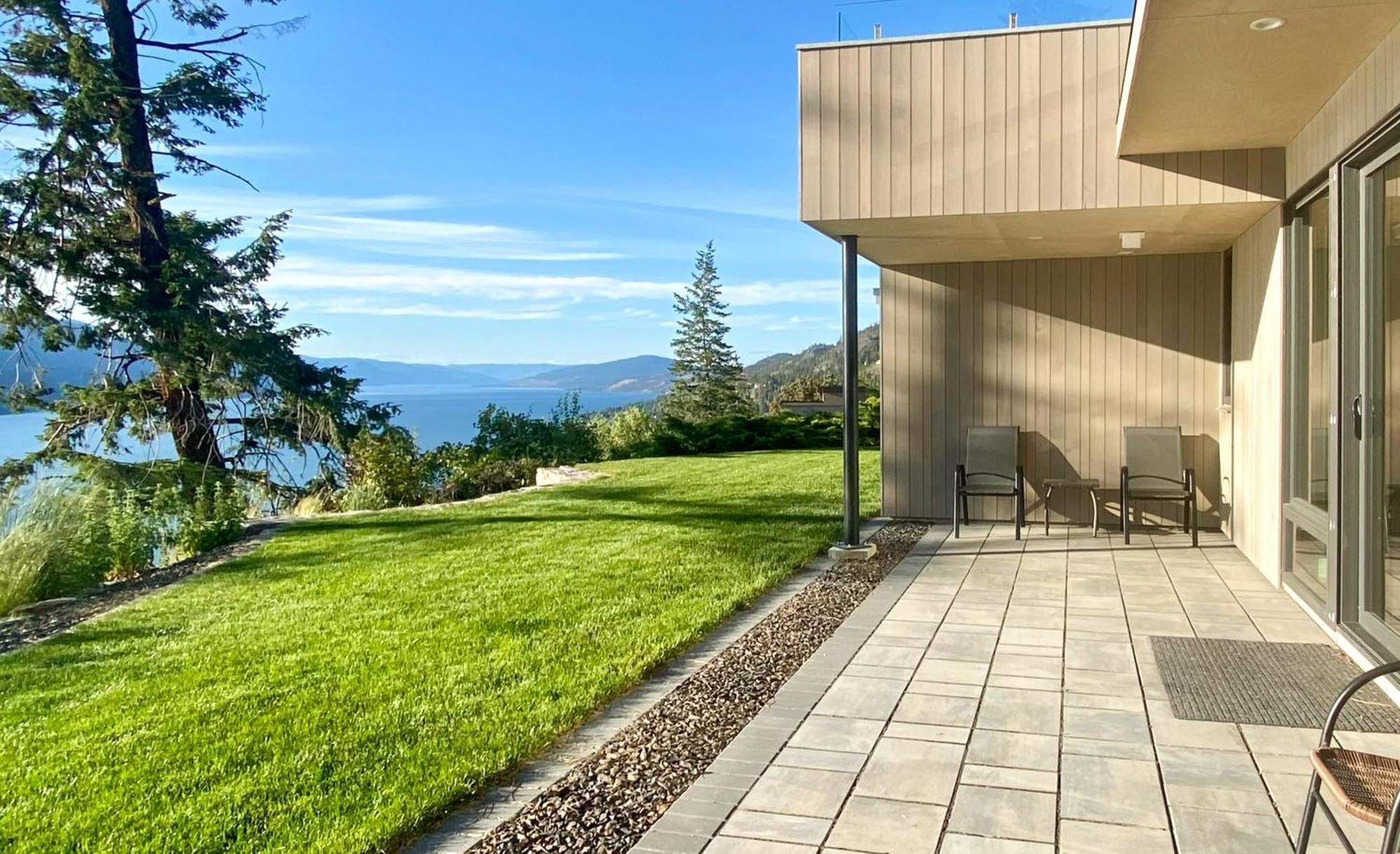 Kelowfornia Lakeview Retreat Kelowna Bilik gambar